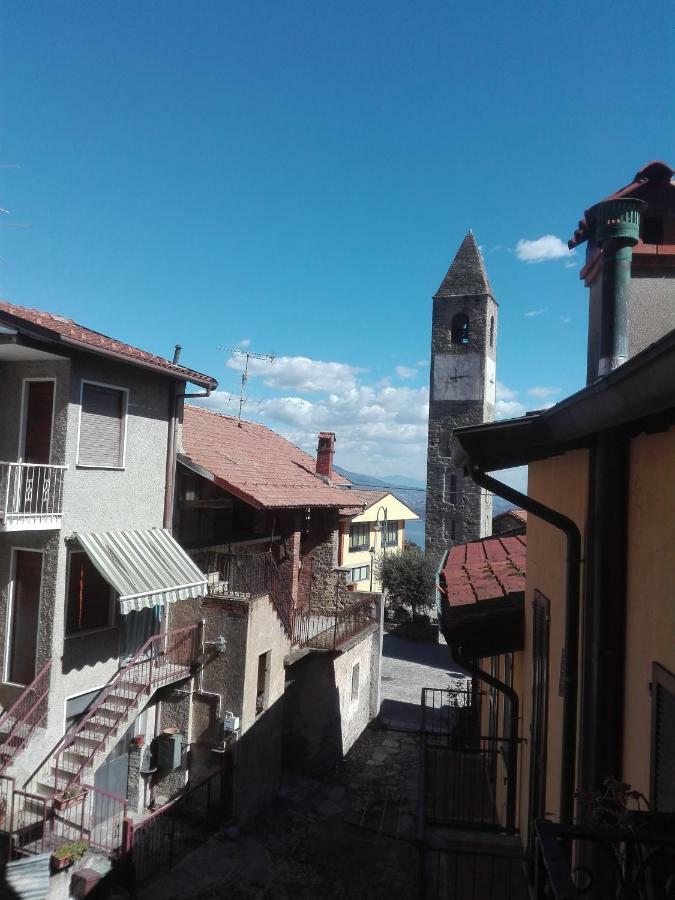 Appartement La Casa Di Nuvola à Massino Visconti Extérieur photo